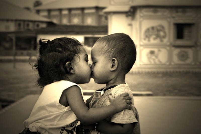 baby kiss