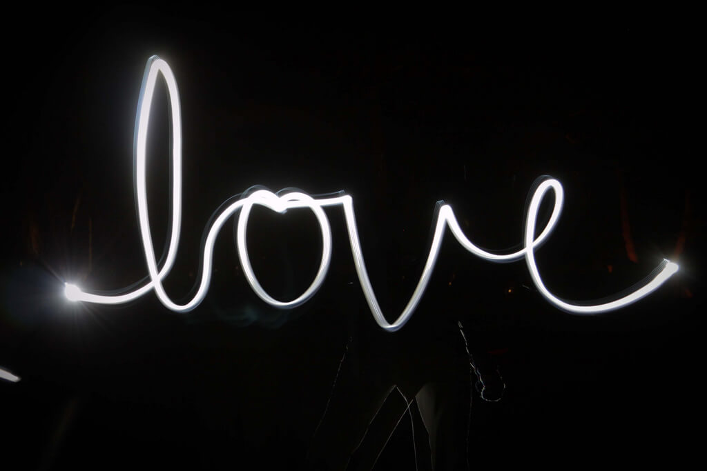 Jeremy Raff-Reynolds - Light Painting Love